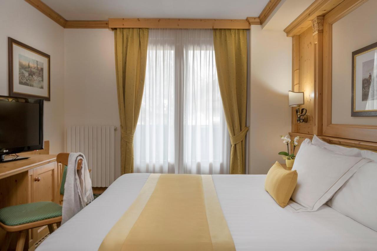 Hotel Cristallo Bormio Luaran gambar