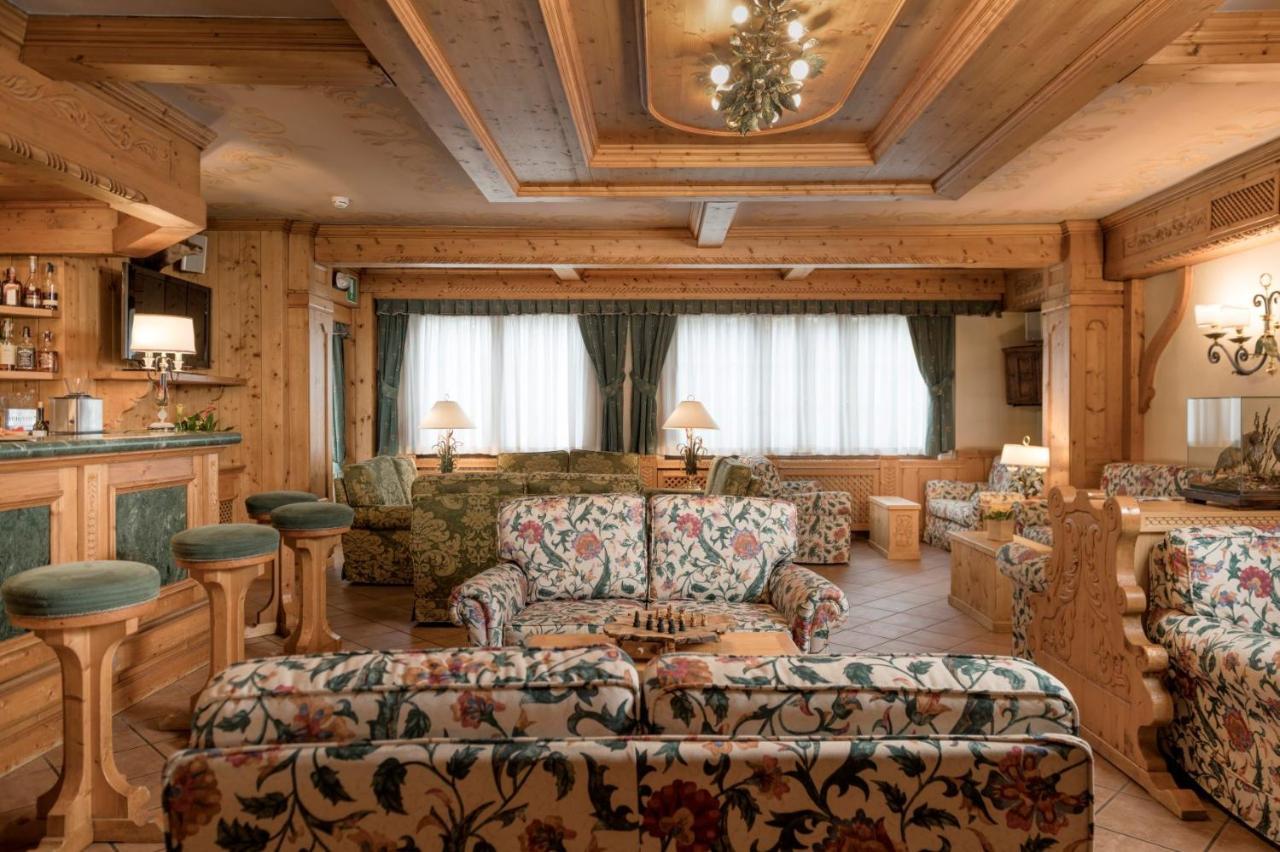 Hotel Cristallo Bormio Luaran gambar