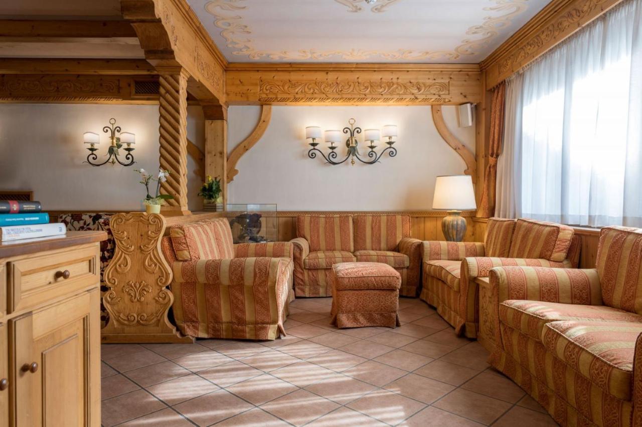 Hotel Cristallo Bormio Luaran gambar