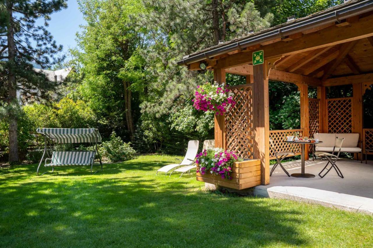 Hotel Cristallo Bormio Luaran gambar