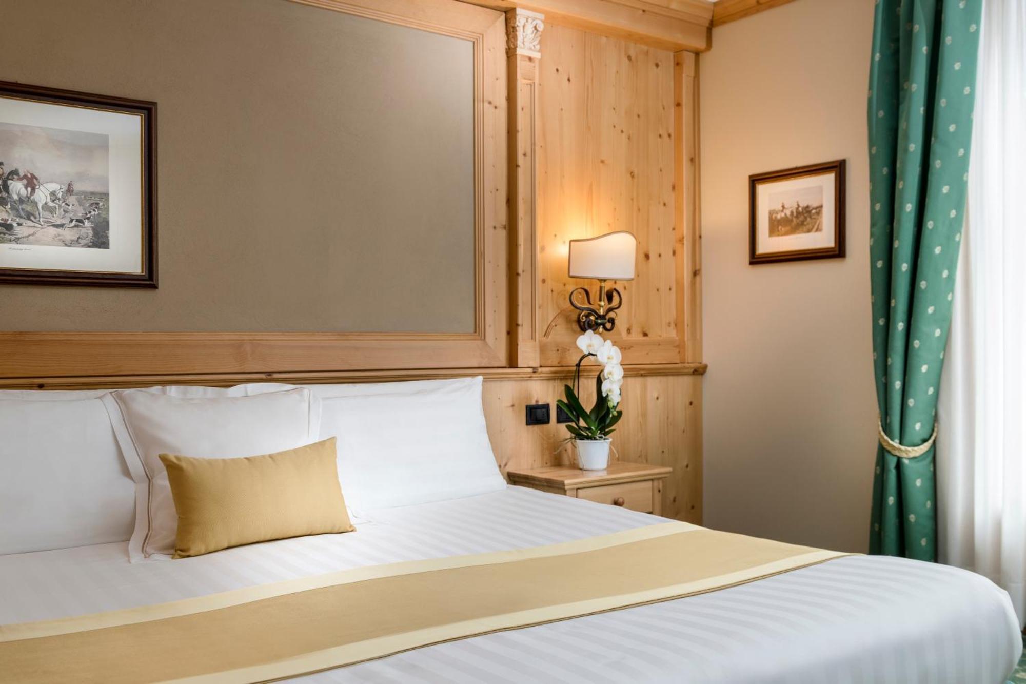Hotel Cristallo Bormio Luaran gambar
