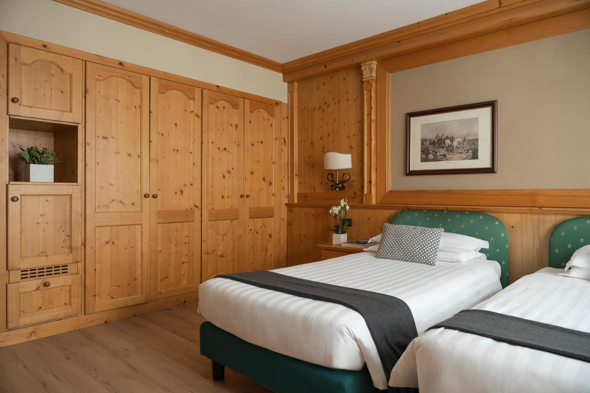 Hotel Cristallo Bormio Luaran gambar