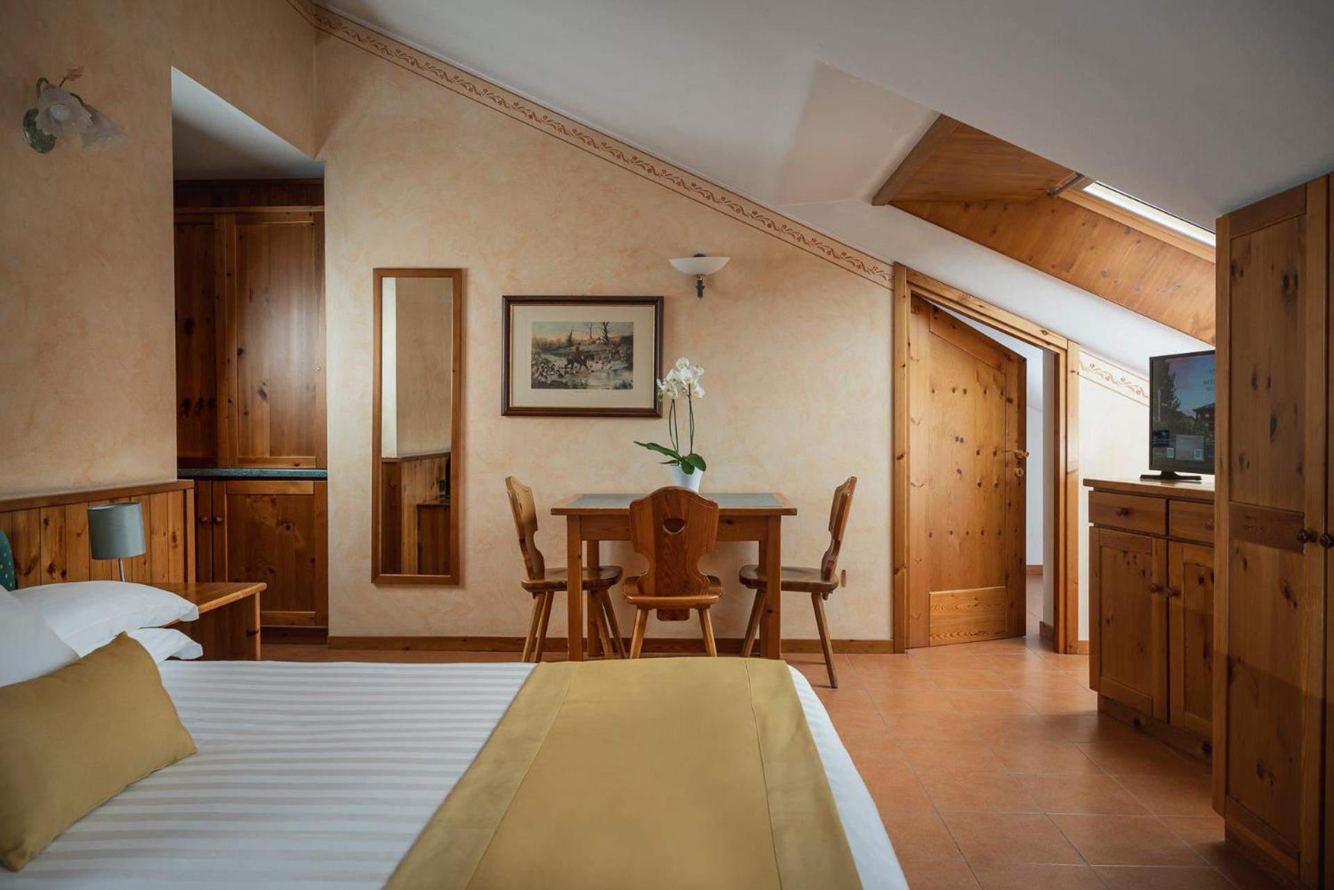 Hotel Cristallo Bormio Luaran gambar