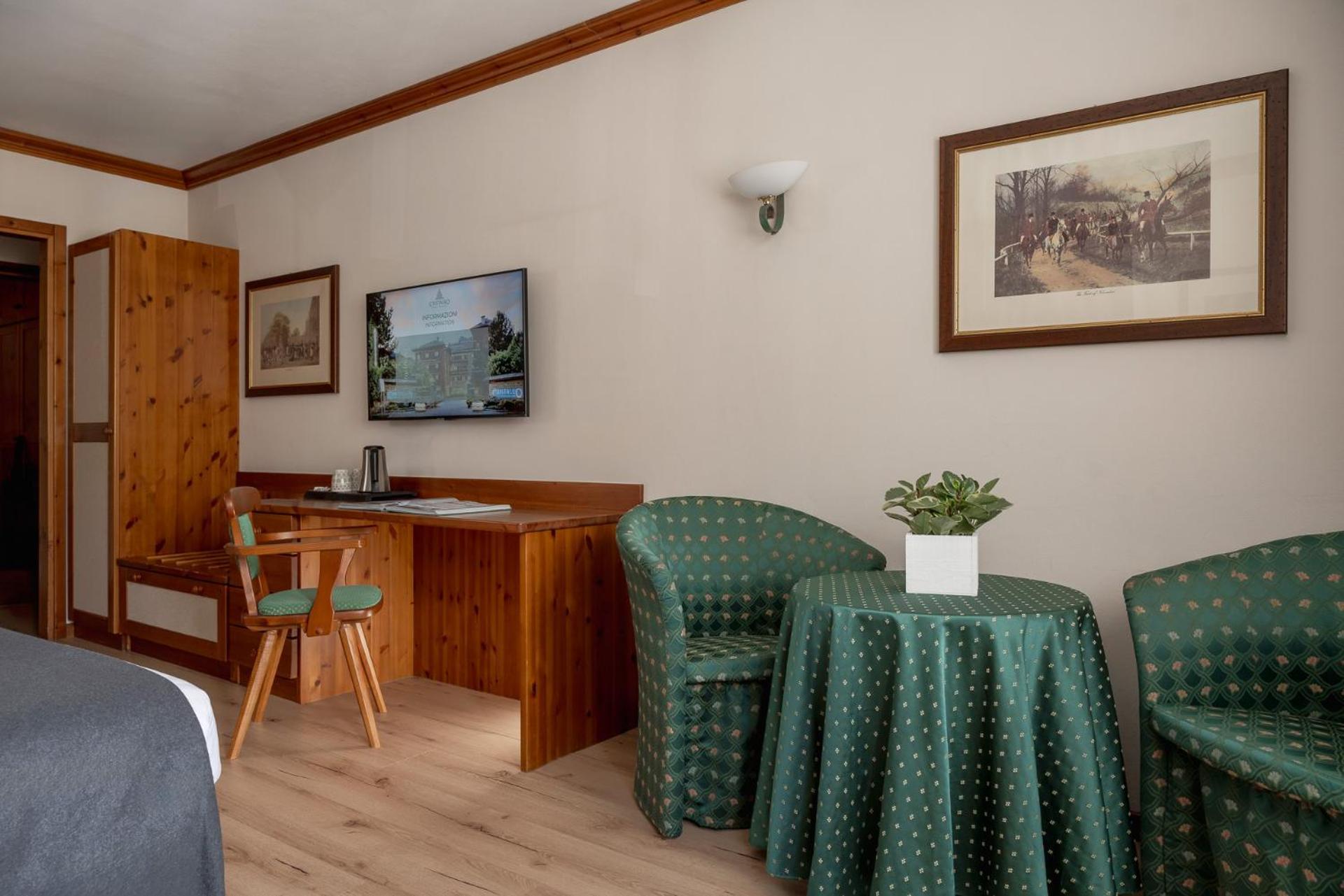 Hotel Cristallo Bormio Luaran gambar